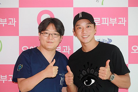 한류스타 '황치열'님께서 오아로피부과를 방문해 주셨습니다. 